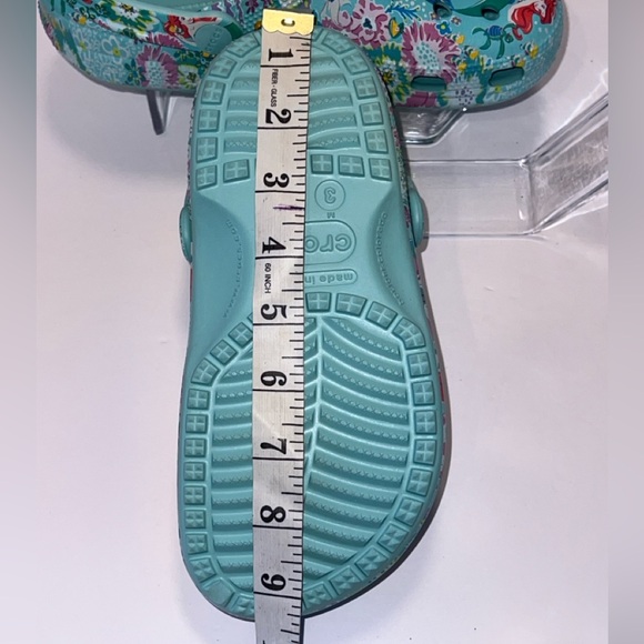 NEW! Crocs Unisex-Adult Classic Disney X Vera Bradley Little Mermaid Clog Sz 5 - Picture 14 of 15